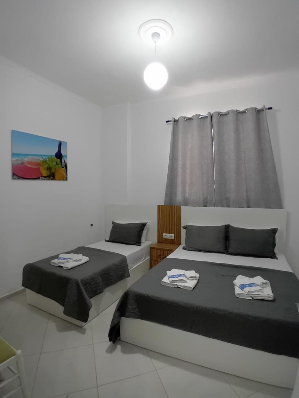 Villa Sarti 卡萨米尔 外观 照片
