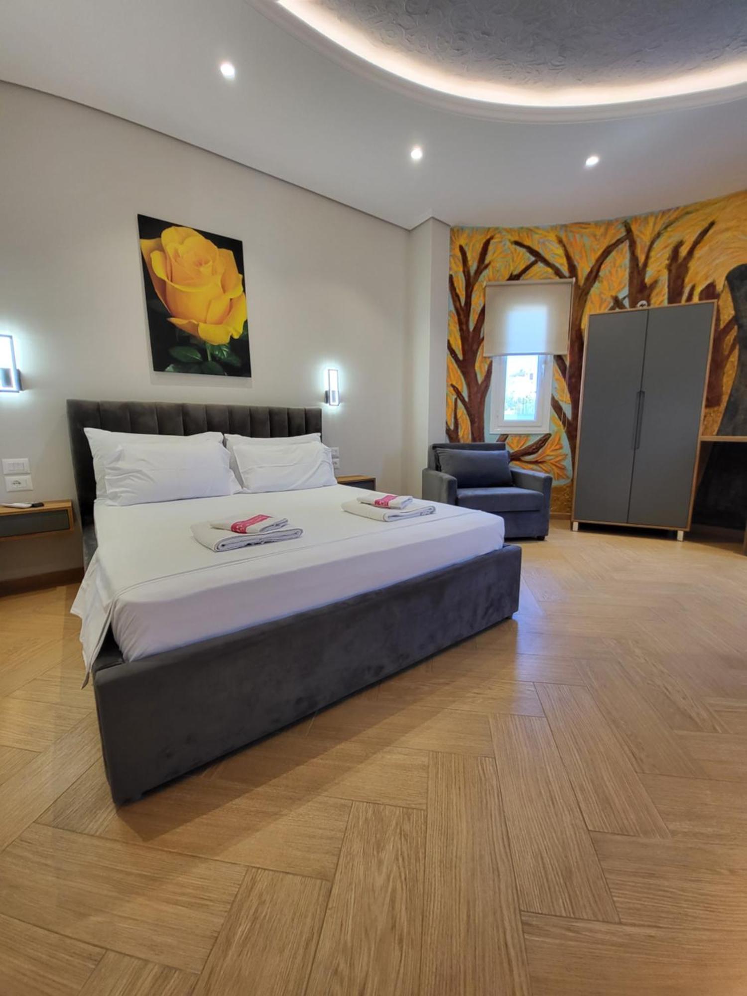 Villa Sarti 卡萨米尔 客房 照片