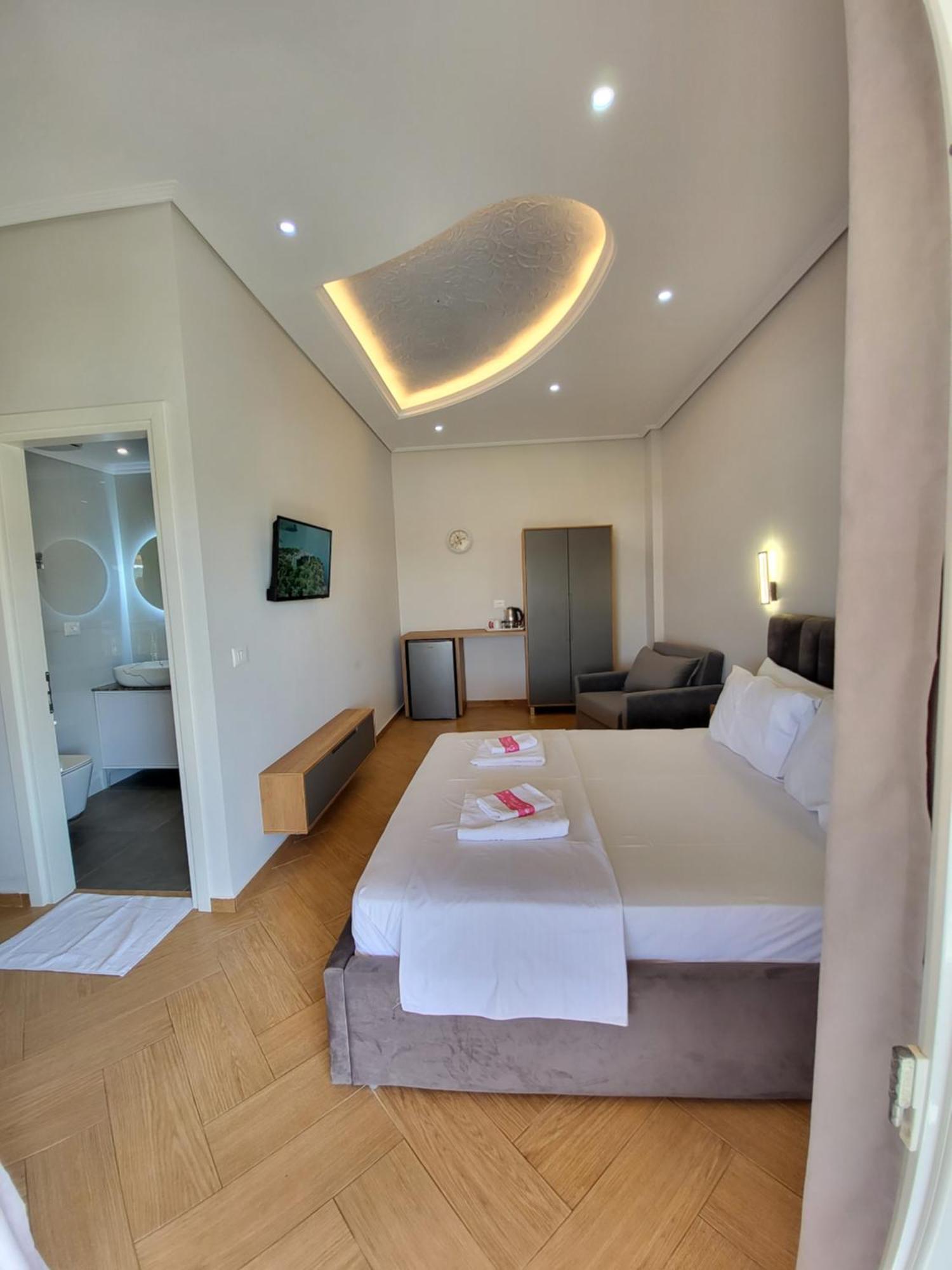 Villa Sarti 卡萨米尔 客房 照片